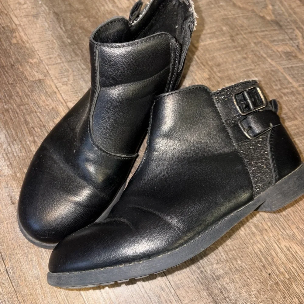 🌸 $10 SALE 🌸 Oshkosh Girls Black Ankle Boots
